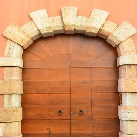 Amphitheatrum Arena Daire *