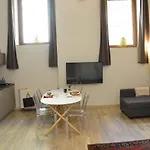 Amphitheatrum Arena Apartamento *